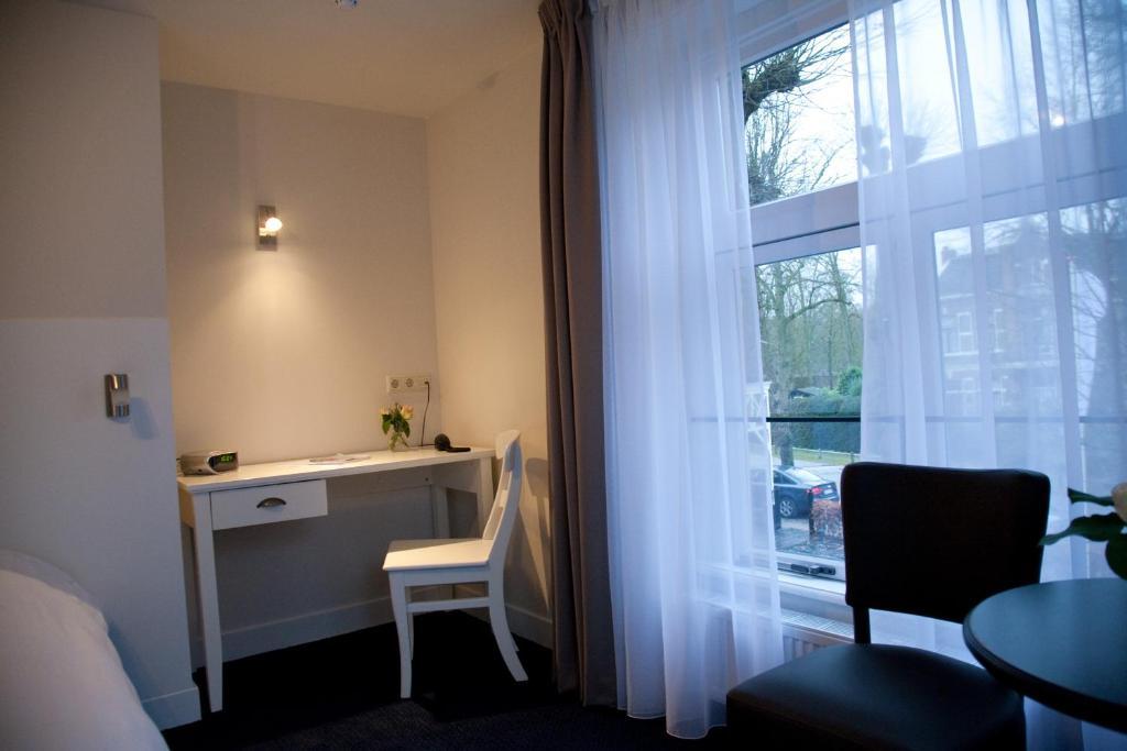 Hotel-Restaurant Het Rechthuis Muiderberg Room photo